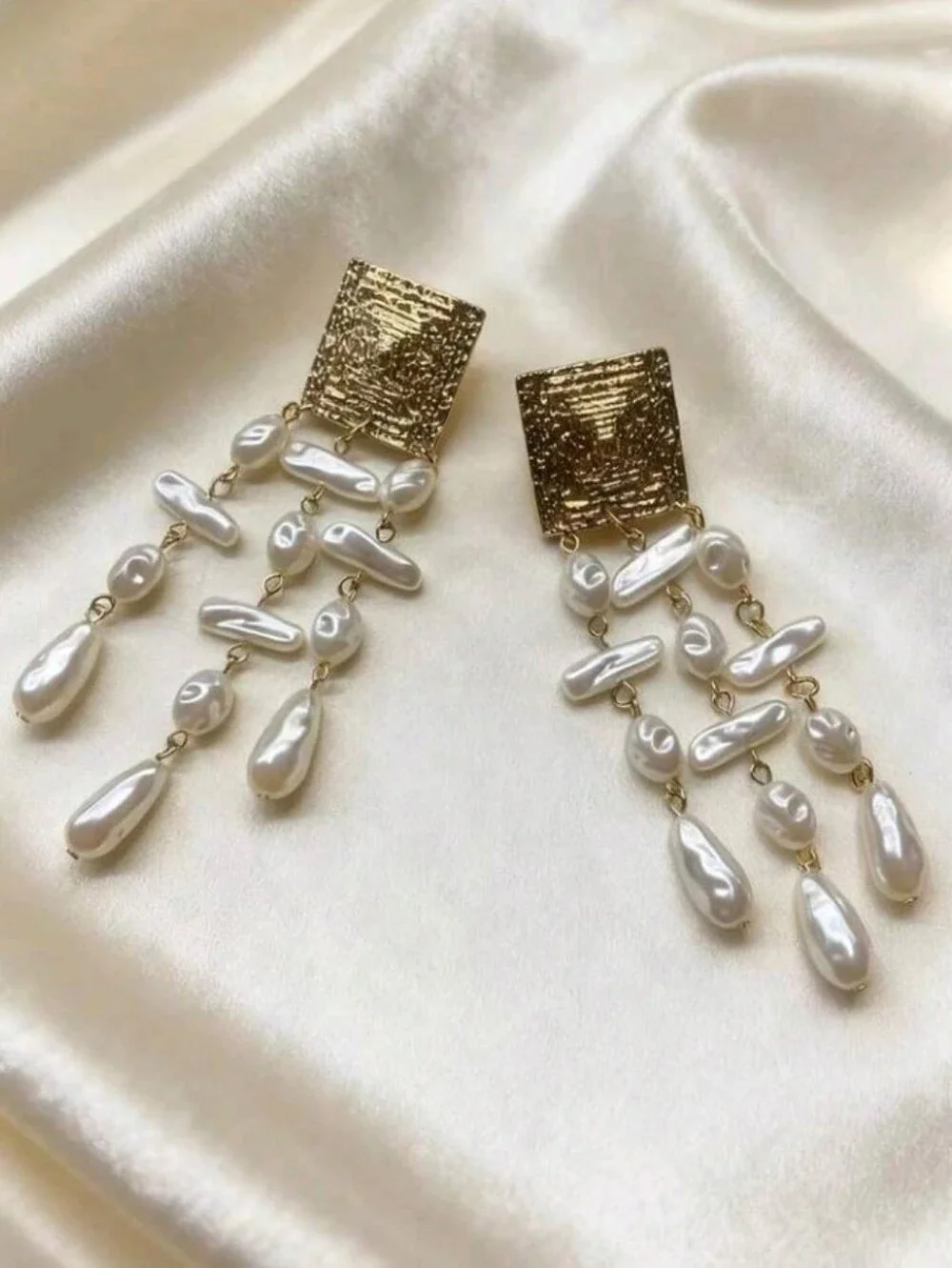 NEW! Stunning Gold and Pearl Dangle Statement Earrings - Elegant Women Jewelry